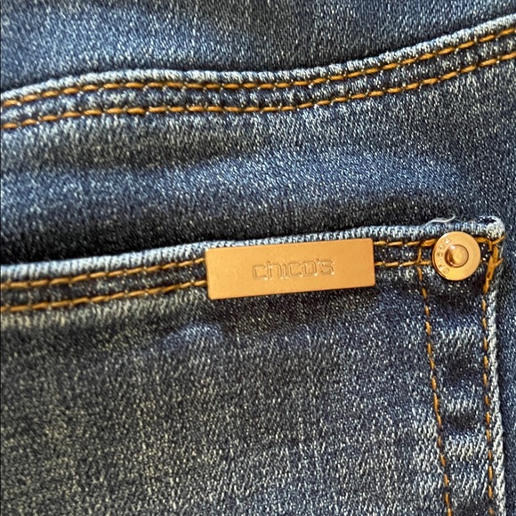 Chico's Dark Blue Denim Bermuda Shorts So Slimming Girlfriend Short - Picture 6 of 6